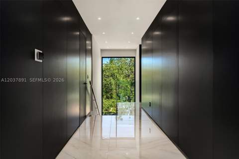 4430 Nautilus Dr, Miami Beach FL - photo 13 of 40