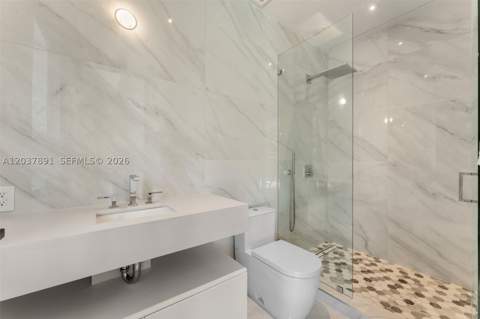 4430 Nautilus Dr, Miami Beach FL - photo 22 of 40