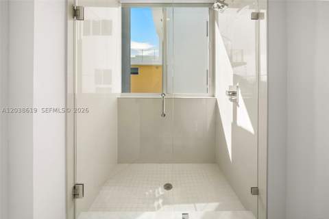 39 N Shore Dr, Miami Beach FL - photo 15 of 47