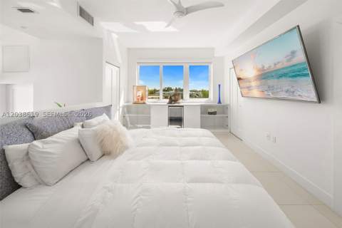 39 N Shore Dr, Miami Beach FL - photo 22 of 47