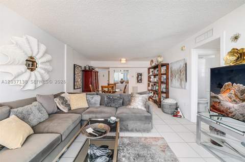5001 Collins Ave 6E, Miami Beach FL - photo 11 of 54