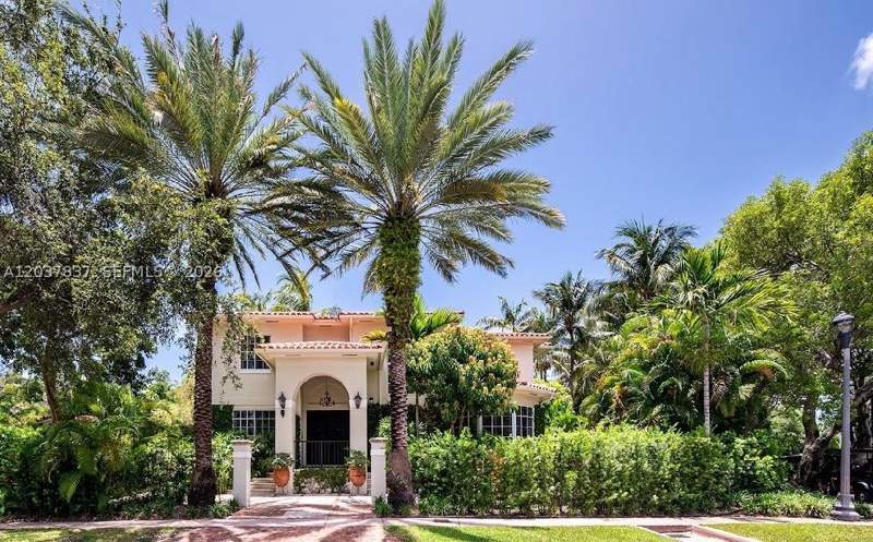 5 bedroom SingleFamilyResidence at 797 Glenridge Rd, Biscayne Key Estates, Key Biscayne — photo 2