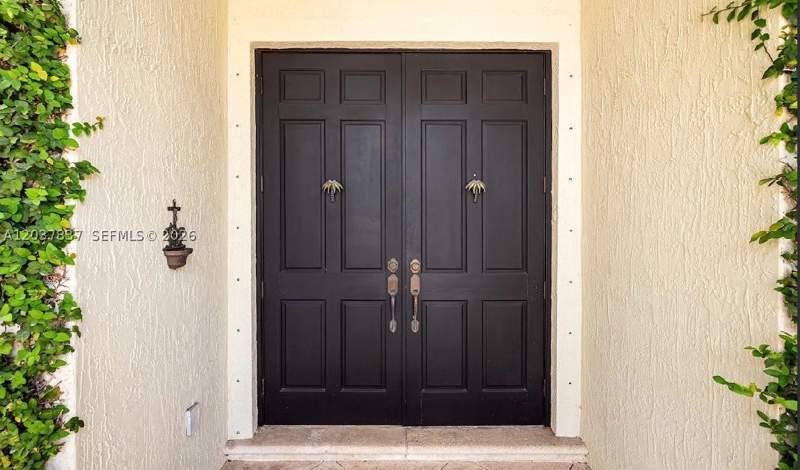 5 bedroom SingleFamilyResidence at 797 Glenridge Rd, Biscayne Key Estates, Key Biscayne — photo 4