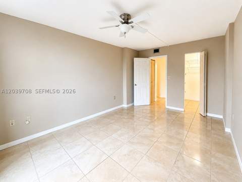 16851 NE 23rd Ave A308, North Miami Beach FL - photo 15 of 21