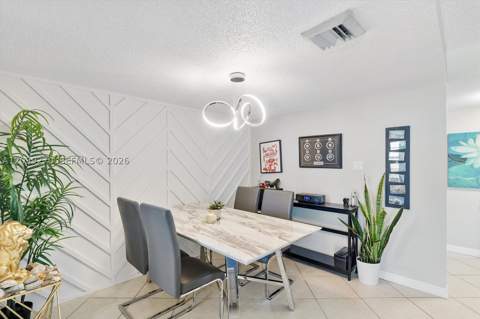 18031 Biscayne Blvd 1401, Aventura FL - photo 9 of 54