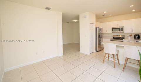 11064 W 33rd Way, Hialeah FL - photo 17 of 93