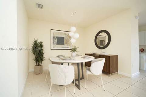 11064 W 33rd Way, Hialeah FL - photo 23 of 93