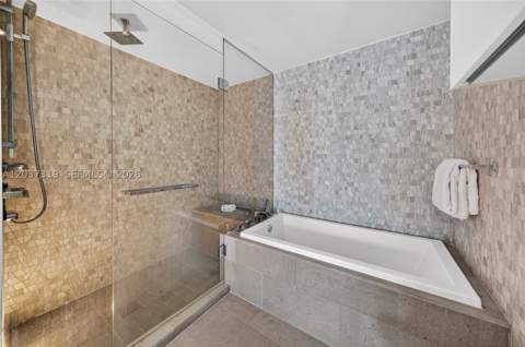 68 SE 6th St 3506, Miami FL - photo 15 of 47
