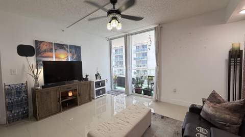 5077 NW 7th Street 914, Miami FL - photo 6 of 46