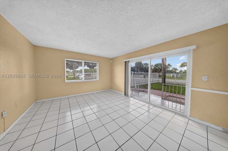 2 bedroom Condominium at 505 NW 177th St 103, New World Condo Apts IV, Miami Gardens — photo 1