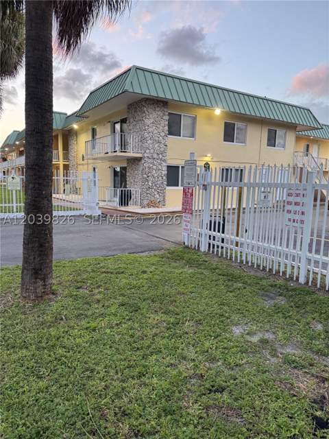 505 NW 177th St 103, Miami Gardens FL - photo 22 of 31