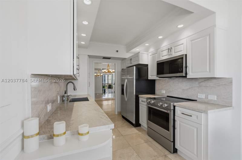 2 bedroom Condominium at 20191 E Country Club Dr 803, Terraces North Turnberry, Aventura — photo 5