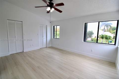 21808 SW 99th Ave, Cutler Bay FL - photo 11 of 30
