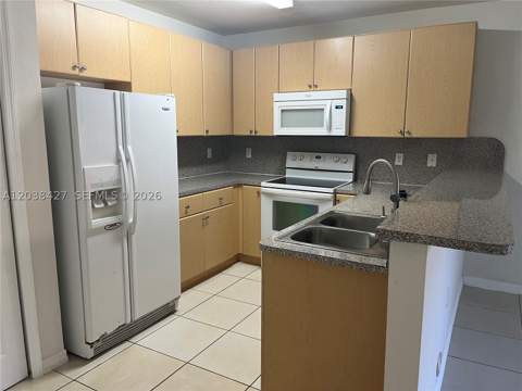22631 SW 88th Pl 1-18, Cutler Bay FL - photo 10 of 43