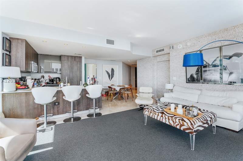 2 bedroom Condominium at 68 SE 6th St 2601, Reach Condo, Miami — photo 3
