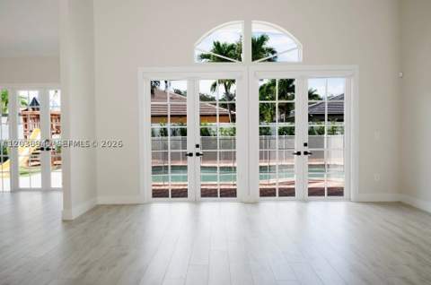 8325 NW 161st Ter, Miami Lakes FL - photo 10 of 11