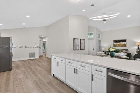 116 W Bayridge Dr, Weston FL - photo 13 of 41