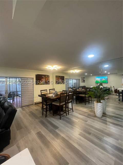 6945 W 2nd Way, Hialeah FL - photo 14 of 25
