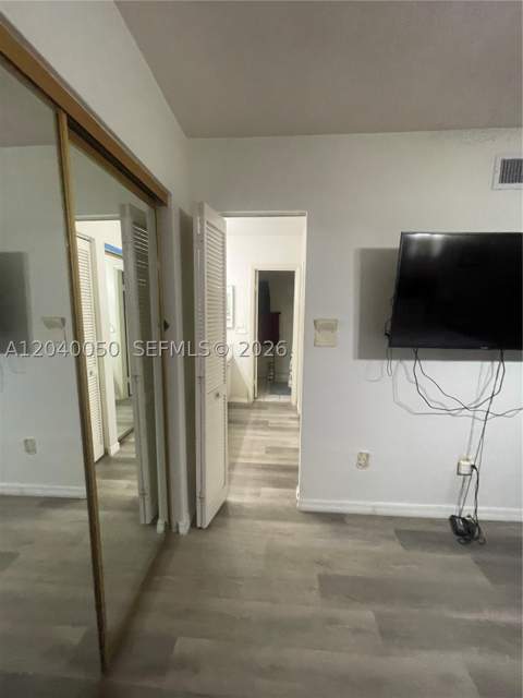 6945 W 2nd Way, Hialeah FL - photo 18 of 25