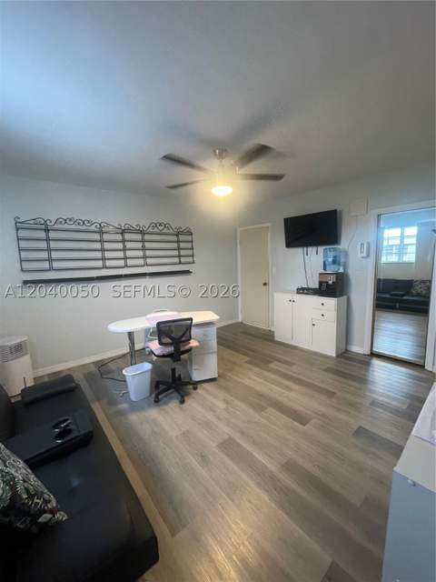 6945 W 2nd Way, Hialeah FL - photo 23 of 25