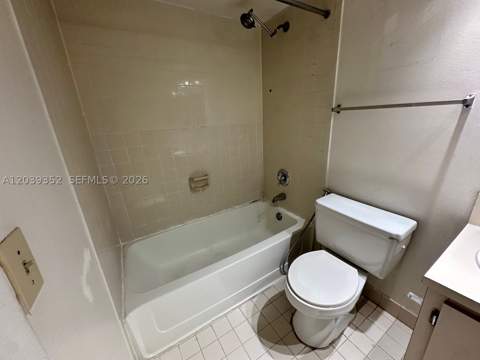 7200 NW 179th St 311, Hialeah FL - photo 14 of 22