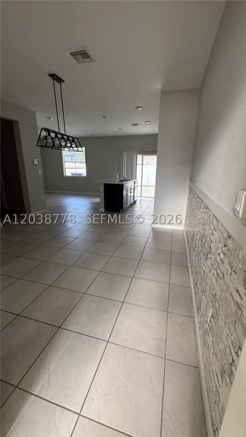 834 SE 16th Ct, Homestead FL - photo 10 of 39
