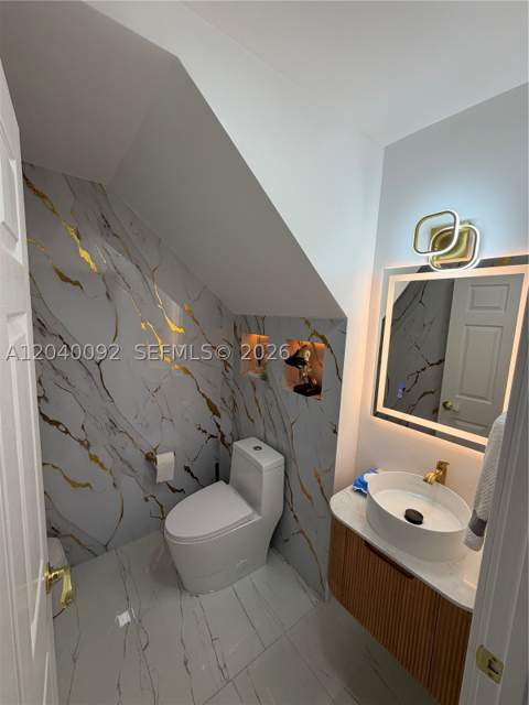 854 NW 132nd Ct, Miami FL - photo 7 of 37