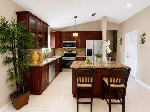 14856 SW 179th St, Miami FL - photo 11 of 33