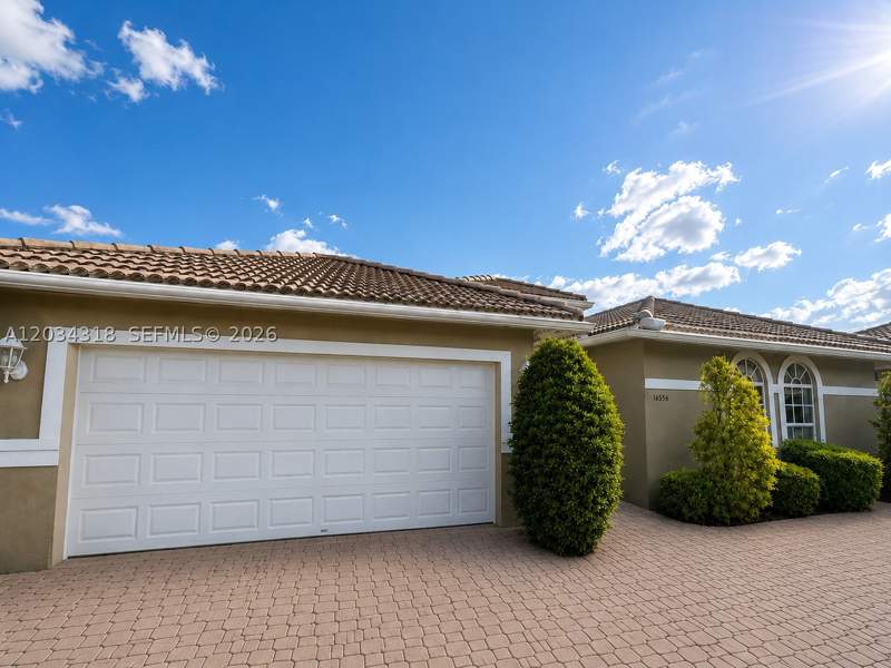 4 bedroom SingleFamilyResidence at 14856 SW 179th St, Kendall Family Estates Ph, Miami — photo 3