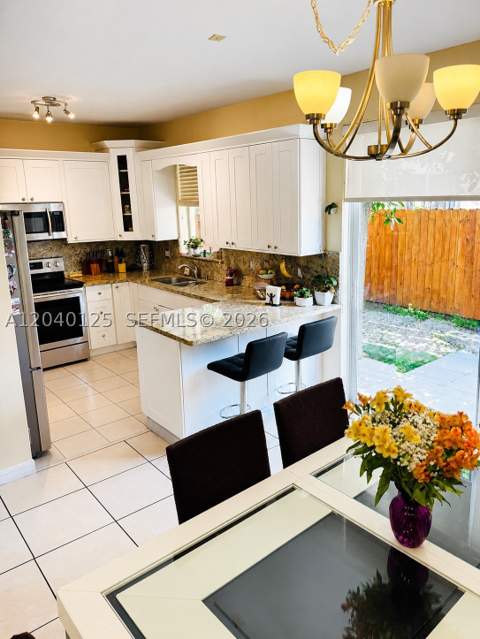 12488 SW 122nd St, Miami FL - photo 12 of 24