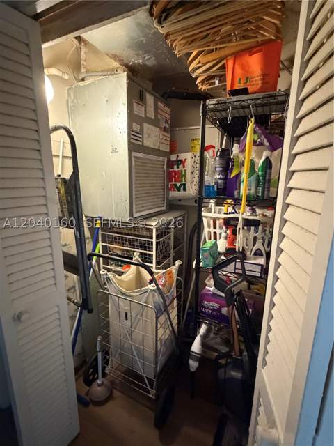 2980 Point East Dr D101, Aventura FL - photo 17 of 20