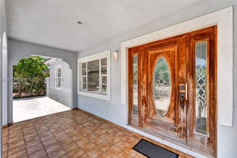 920 NW 35th Ave, Miami FL - photo 10 of 40