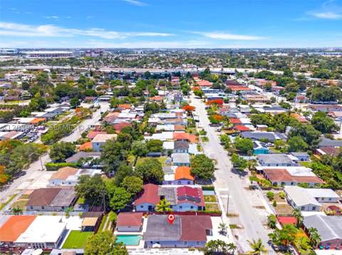 920 NW 35th Ave, Miami FL - photo 8 of 40