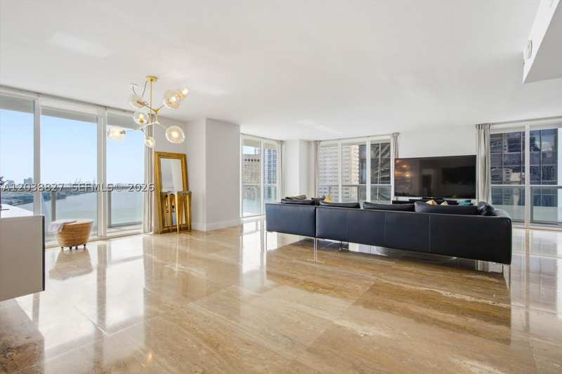 4 bedroom Condominium at 50 Biscayne Blvd 2510, 50 Biscayne Condo, Miami — photo 1