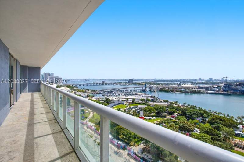 4 bedroom Condominium at 50 Biscayne Blvd 2510, 50 Biscayne Condo, Miami — photo 5