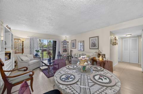 8415 SW 107th Ave 240W, Miami FL - photo 6 of 30