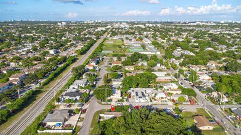 7190 NW 21st Ave, Miami FL - photo 8 of 35