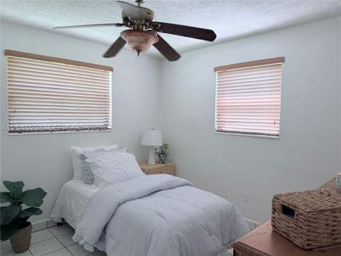 3397 W 14th Ct, Hialeah FL - photo 10 of 20
