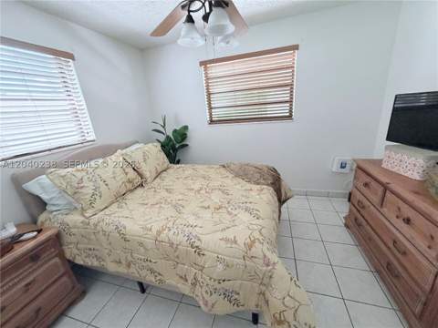 3397 W 14th Ct, Hialeah FL - photo 11 of 20