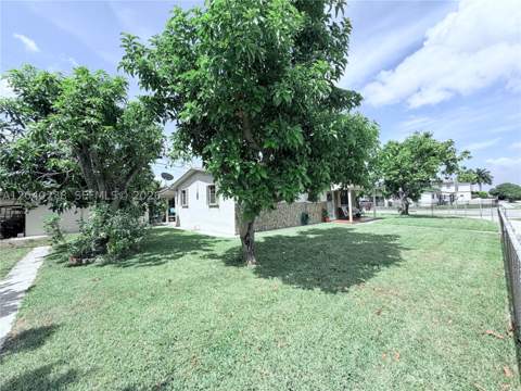 3397 W 14th Ct, Hialeah FL - photo 15 of 20
