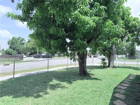 3397 W 14th Ct, Hialeah FL - photo 17 of 20