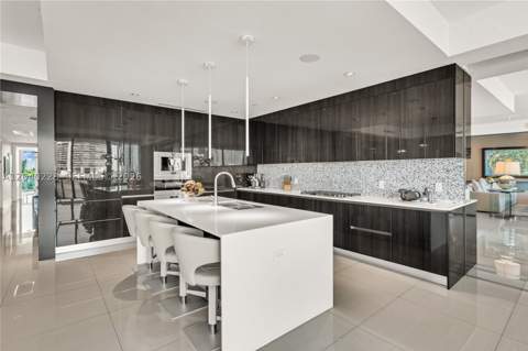 3300 NE 188th St 318, Aventura FL - photo 15 of 85