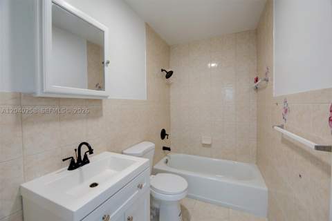 1450 NE 151st St 101, Miami FL - photo 19 of 35