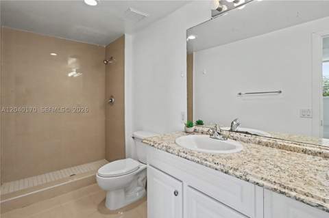 2475 Brickell Ave 704, Miami FL - photo 13 of 33