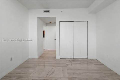 2475 Brickell Ave 704, Miami FL - photo 16 of 33