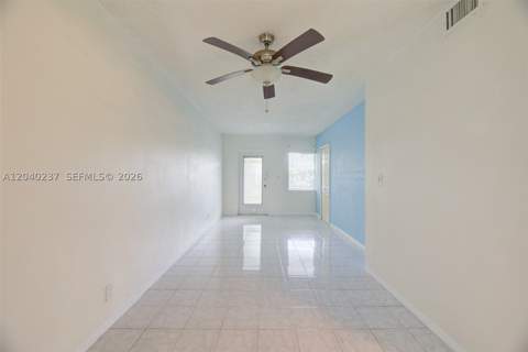 1450 NE 170th St 115, North Miami Beach FL - photo 14 of 36