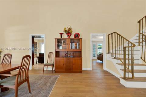 8940 SW 160th St, Palmetto Bay FL - photo 7 of 45