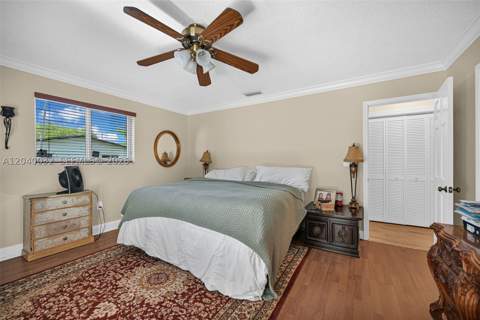 14501 SW 99th Ave, Miami FL - photo 19 of 61
