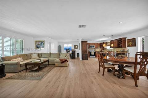 14501 SW 99th Ave, Miami FL - photo 6 of 61