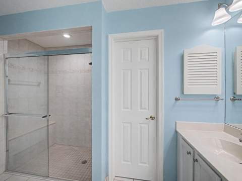 6467 SE Wild Olive Lane, Stuart FL - photo 15 of 29
